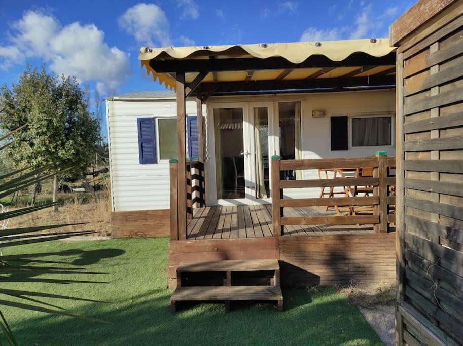 Mobil-Home Dans Un Beau Cadre A 15 Km Des Plages. Lunel  Extérieur photo